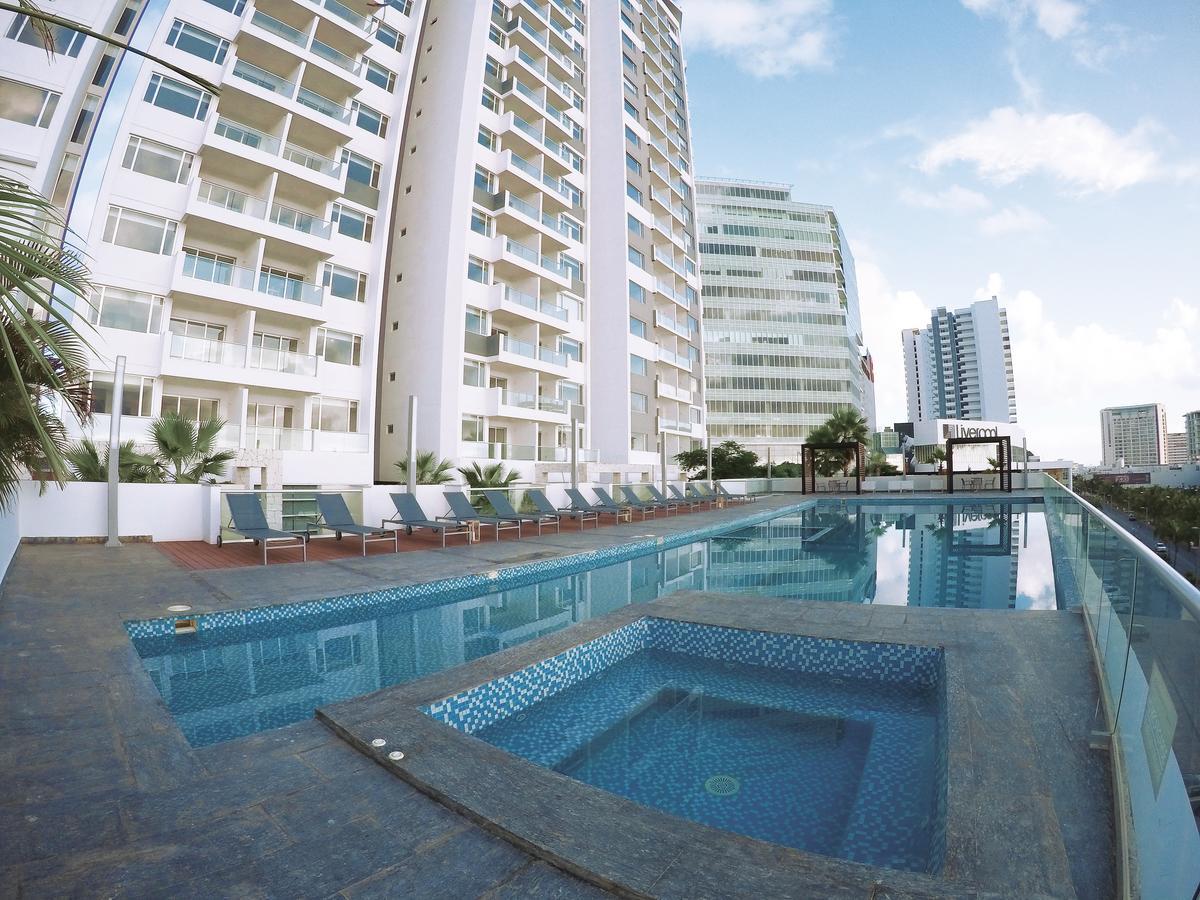 Malecon Rentals Cancun Exterior photo